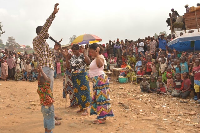 « A propos de la bière et de la prière », des excès en RDC !