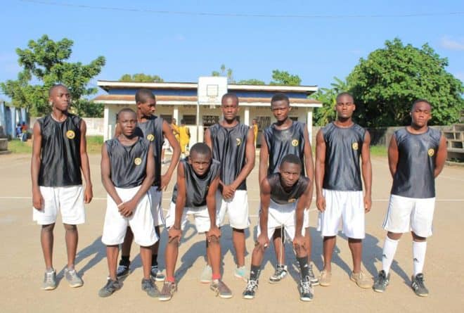 Sortir les jeunes de la « rue » grâce au sport