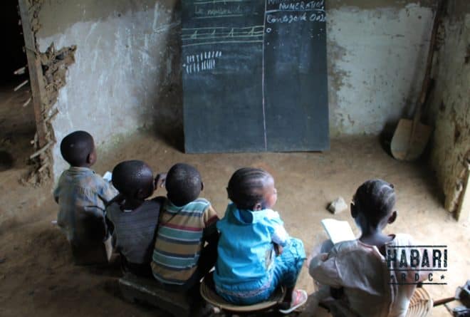 RDC : quel rendement scolaire avec un système éducatif sans infrastructures ?