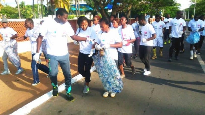 Ecojogging : courir en ramassant les déchets, une démarche qui promeut le recyclage