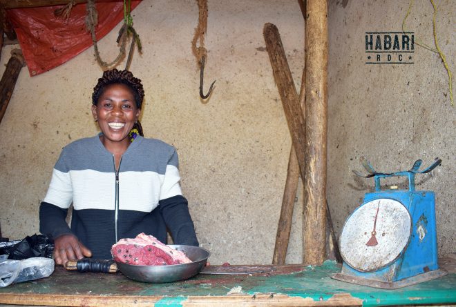 Safi, la bouchère qui nourrit la ville de Butembo depuis 17 ans