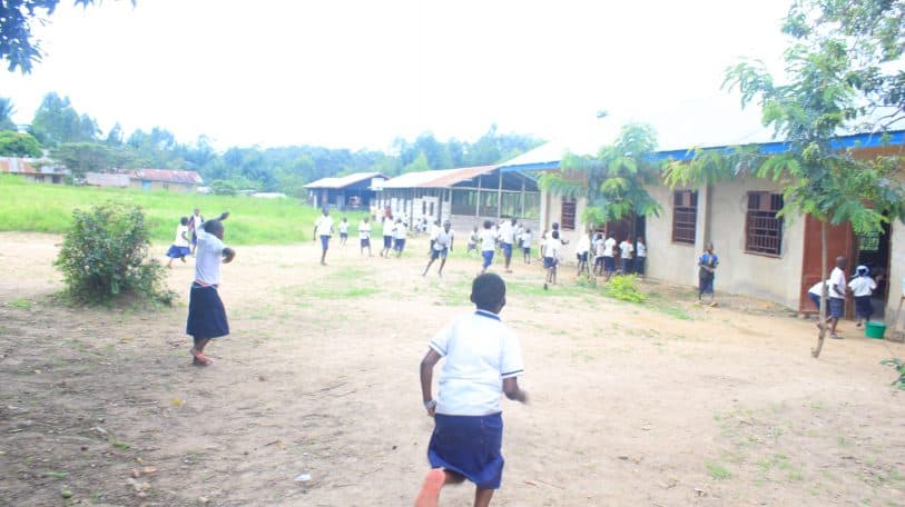 Gratuité de l’enseignement ou gratuité du virus Ebola dans les écoles ?