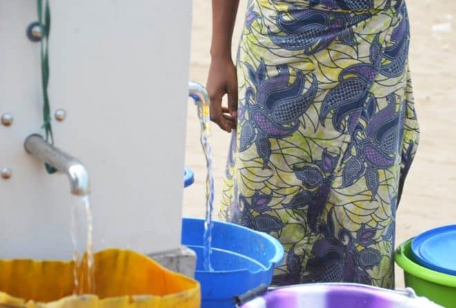 L’eau de forage, une alternative à la Régideso à Kinshasa ?
