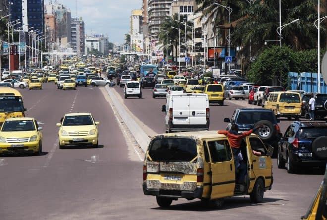 À Kinshasa, l’ANR traque les chauffeurs qui haussent le prix du transport