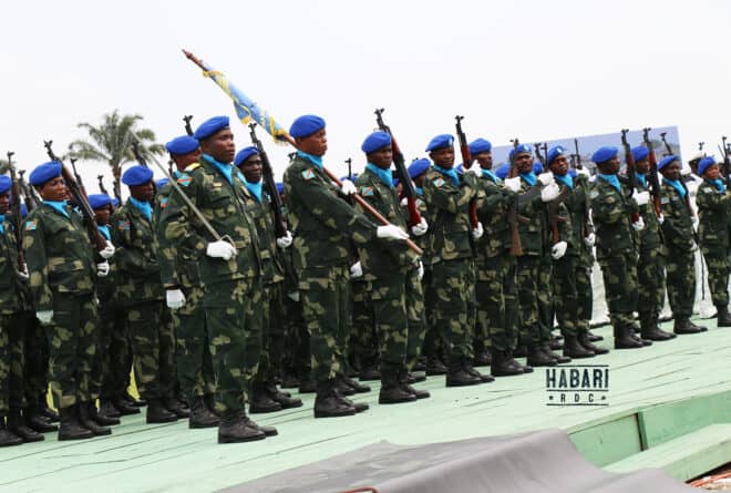 Un service militaire obligatoire pour discipliner beaucoup de Congolais ?