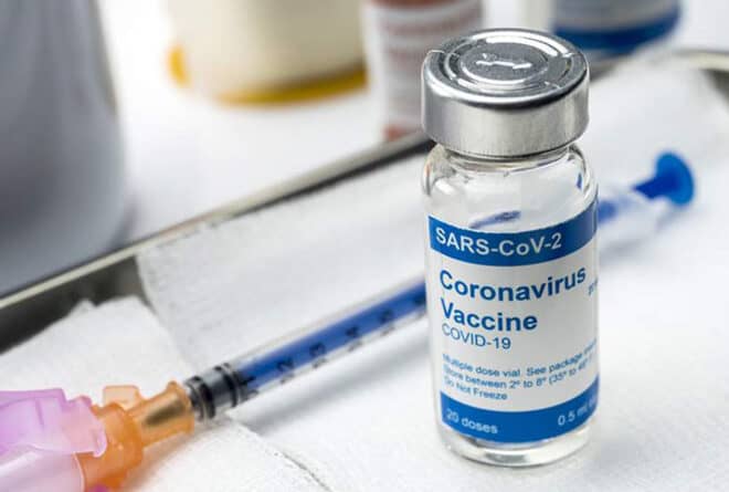 Traitement et vaccin contre le Covid-19 : aucun espoir ?
