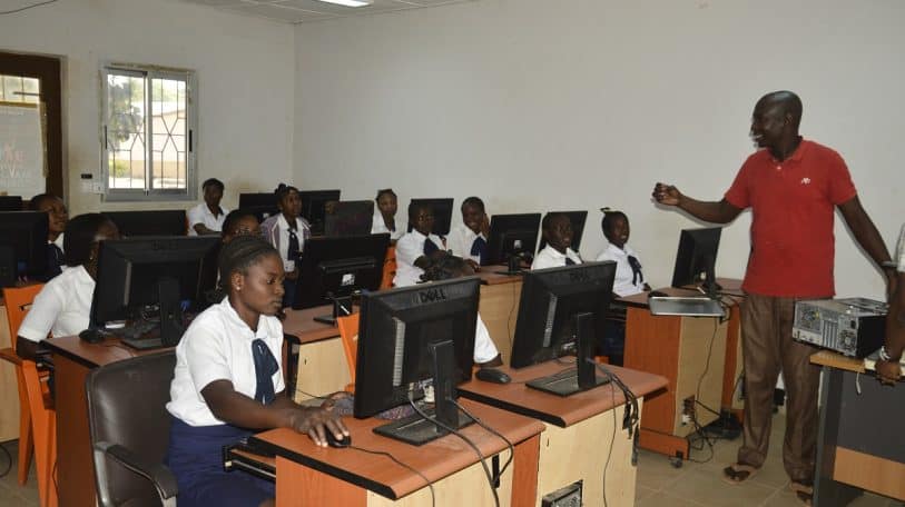 Innovation et opportunités dans l’éducation des jeunes en RDC