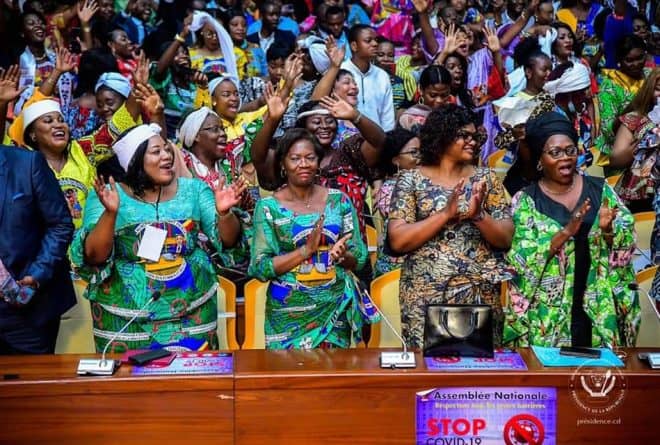 Comment améliorer le score des femmes aux élections ?