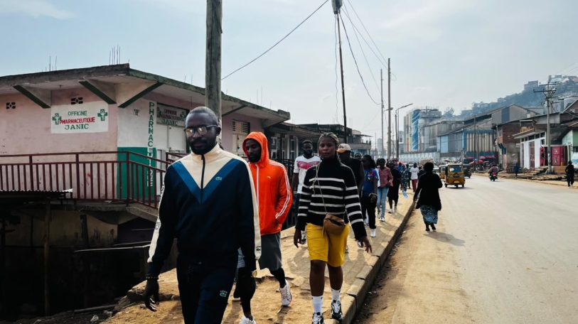 Bukavu : des jeunes et des acteurs culturels marchent pour sensibiliser à la santé mentale